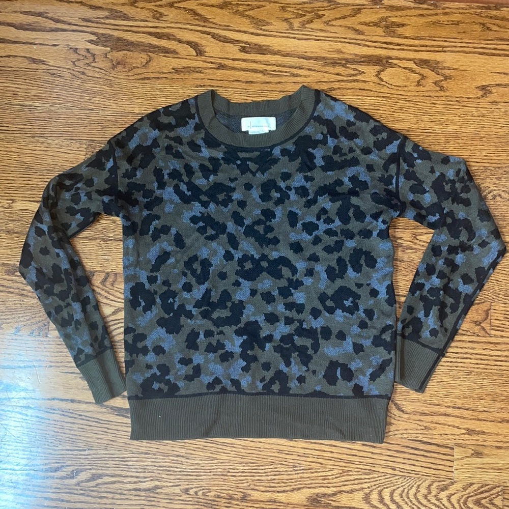 Anthropologie sweater size XS.   !!3 Day Sale!!